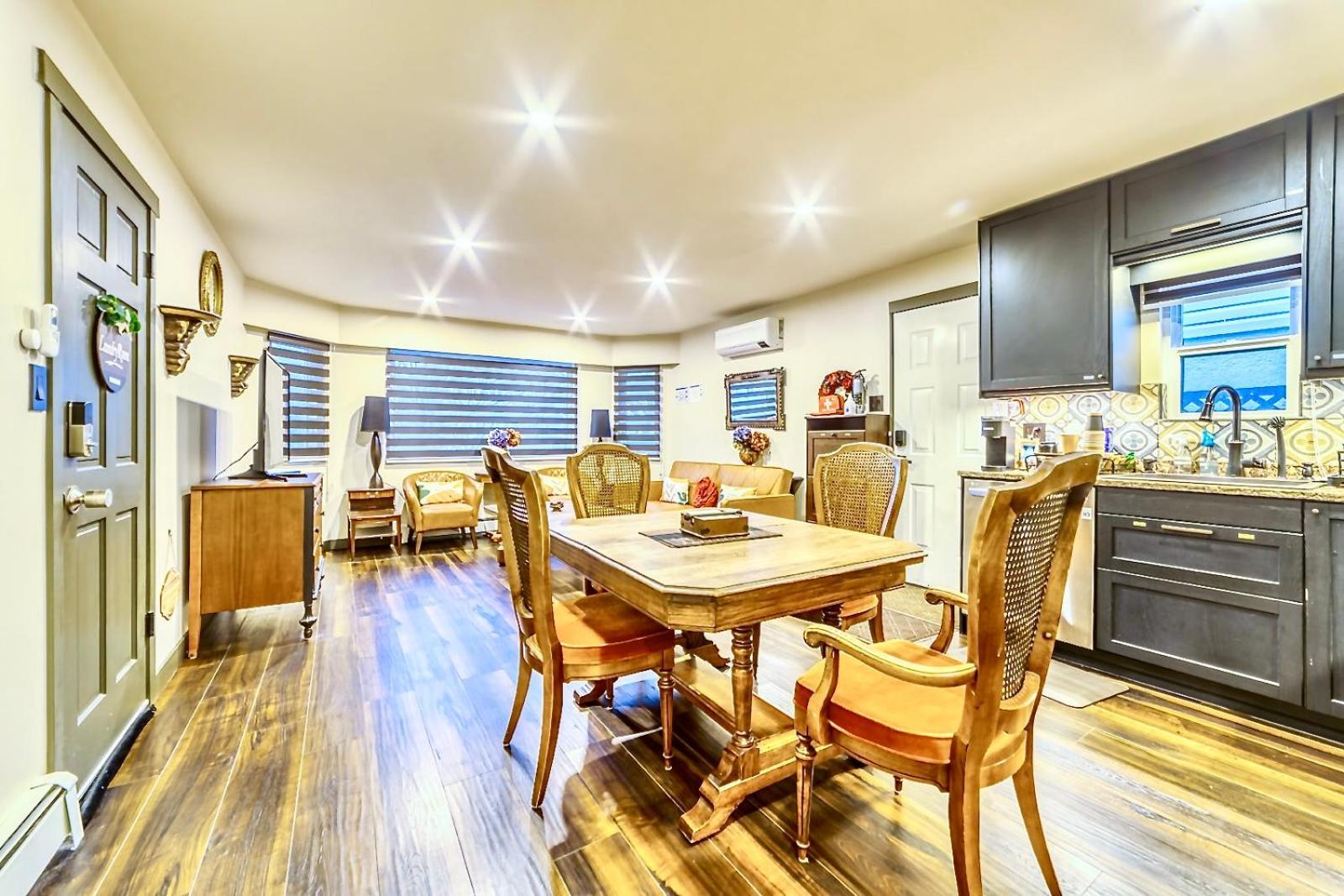 Neocolonial Nouveau Kensington Vacation Home Βανκούβερ Εξωτερικό φωτογραφία